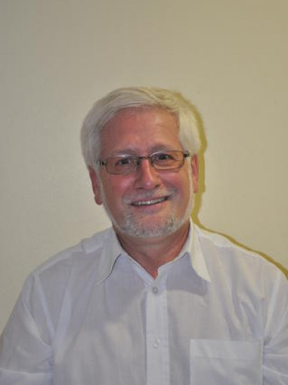 Ehrenvorsitzender: Peter Högel